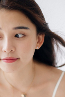 丰满的人妻HD